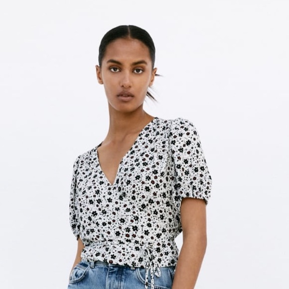 Zara Tops Zara Floral Print Wrap Top Xs Poshmark
